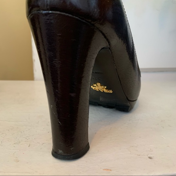 PRADA patent brown leather round toe pump heels - Picture 7 of 9